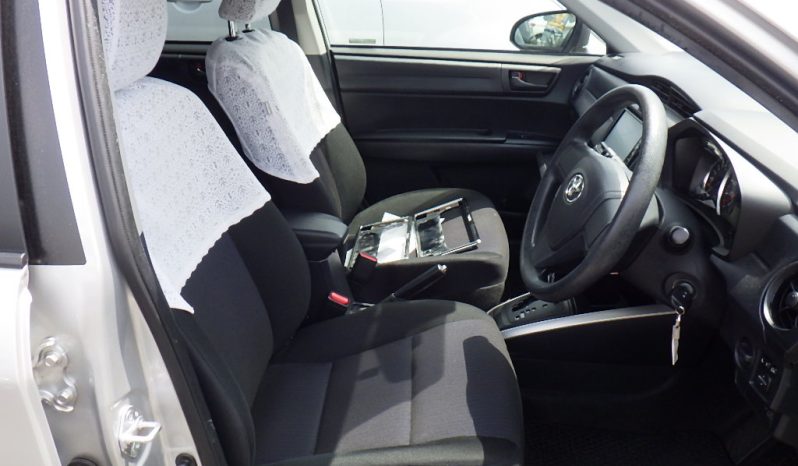 Toyota Fielder full