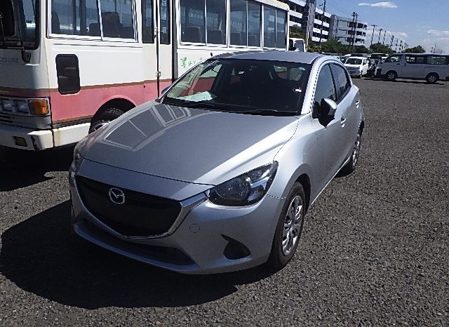 Mazda Demio full
