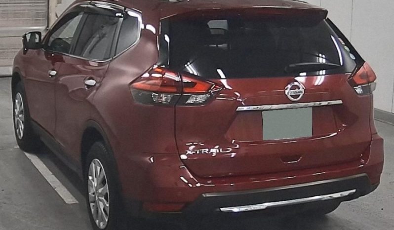 Nissan X-Trail full