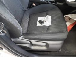 Toyota Prius full