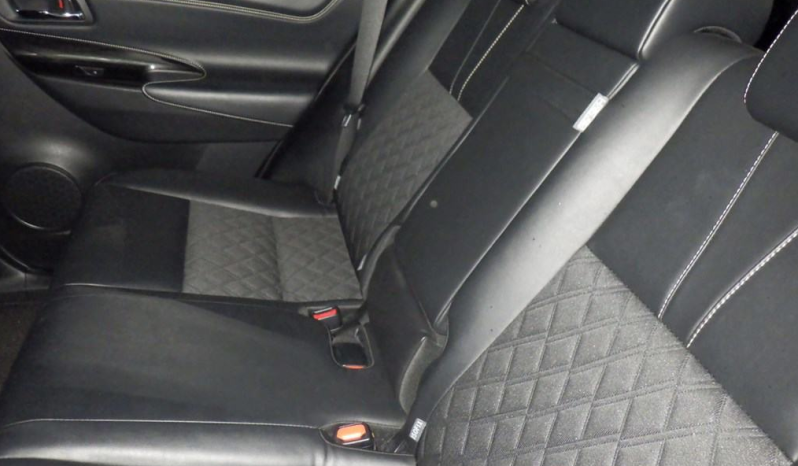 Toyota Harrier full