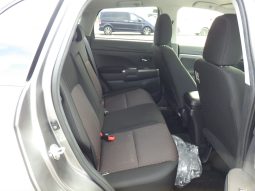 Mitsubishi RVR full